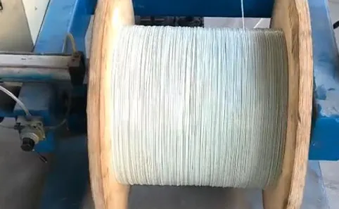 Câble optique toronné, procédé de fabrication de câbles